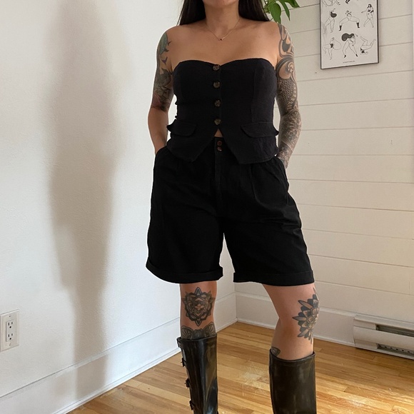 Vintage Pants - SOLD-Vintage black bermuda shorts